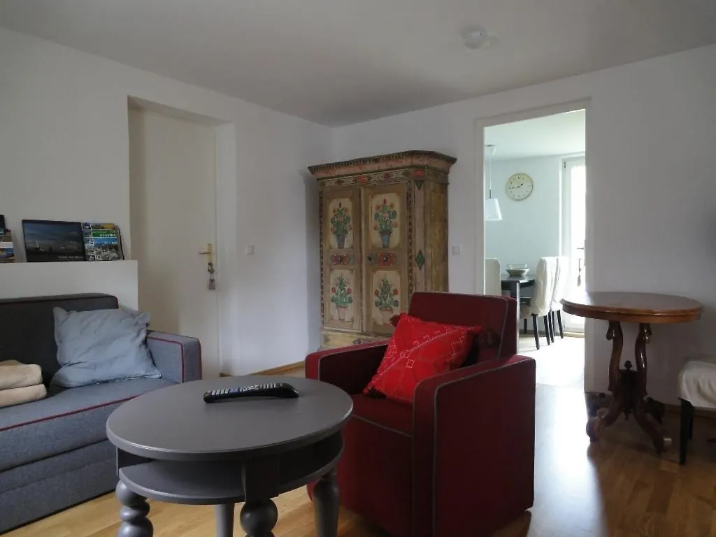 Chalet Inn Innsbruck Apartment